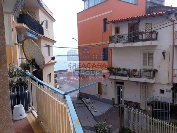 appartamento in vendita a Giardini-Naxos