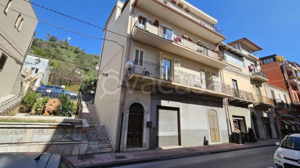 appartamento in vendita a Giardini-Naxos