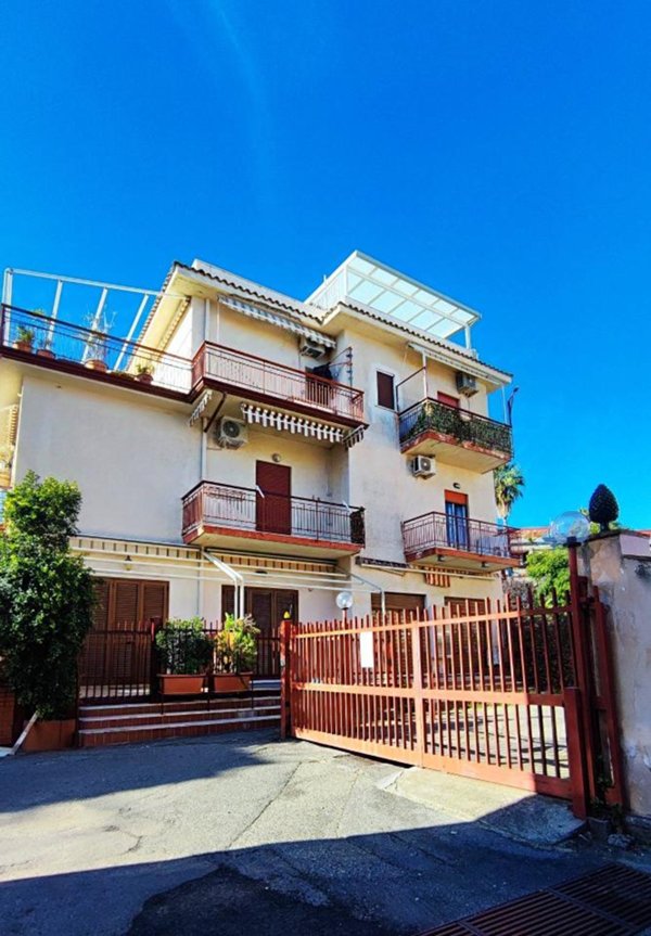 appartamento in vendita a Giardini-Naxos