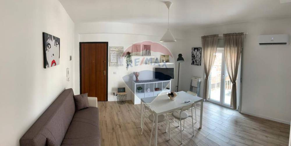appartamento in vendita a Giardini-Naxos