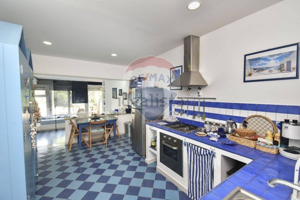 appartamento in vendita a Giardini-Naxos