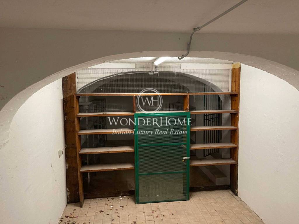 negozio in vendita a Giardini-Naxos