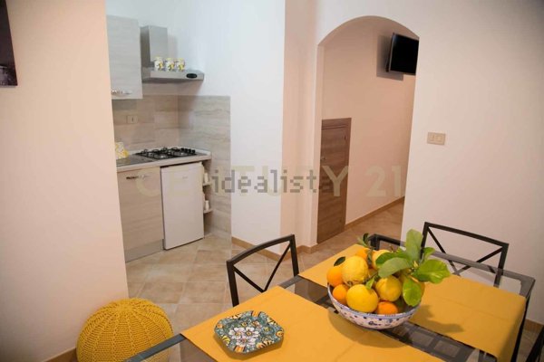 appartamento in vendita a Giardini-Naxos