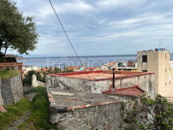 appartamento in vendita a Giardini-Naxos