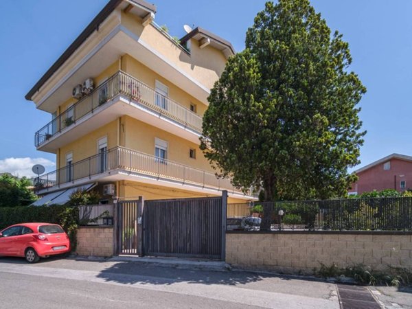 appartamento in vendita a Giardini-Naxos