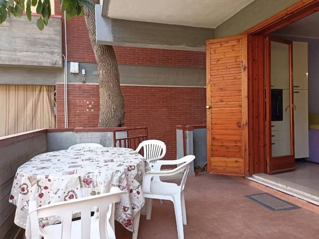 appartamento in vendita a Giardini-Naxos