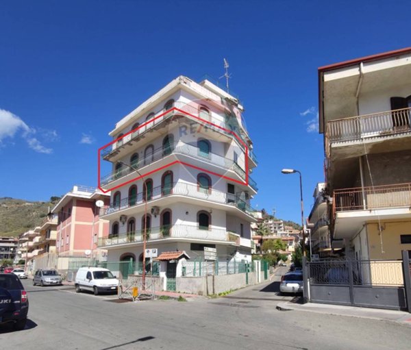 appartamento in vendita a Giardini-Naxos