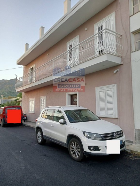casa semindipendente in vendita a Giardini-Naxos