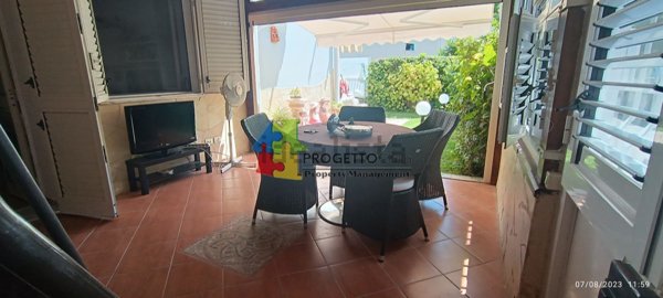 appartamento in vendita a Giardini-Naxos
