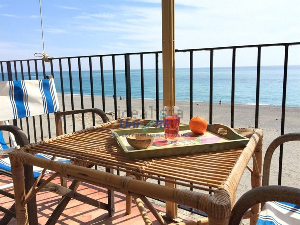 appartamento in vendita a Giardini-Naxos