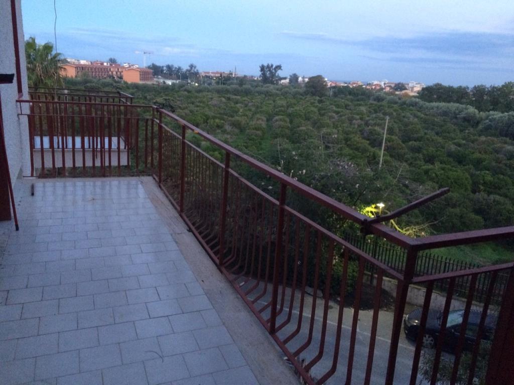 appartamento in vendita a Giardini-Naxos