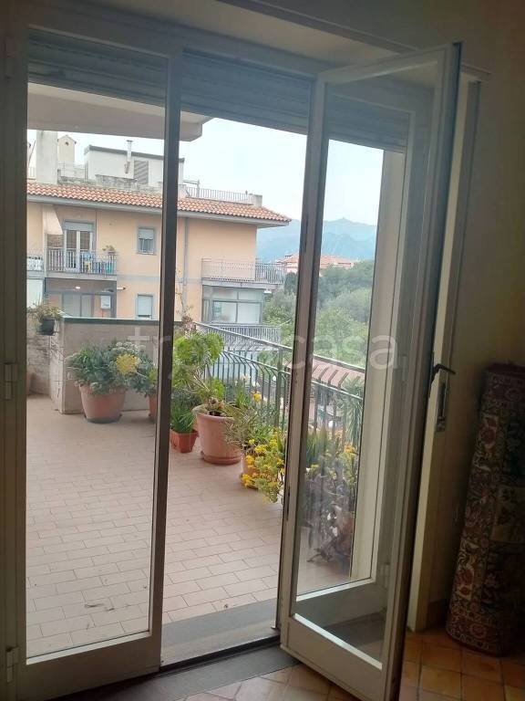 appartamento in vendita a Giardini-Naxos
