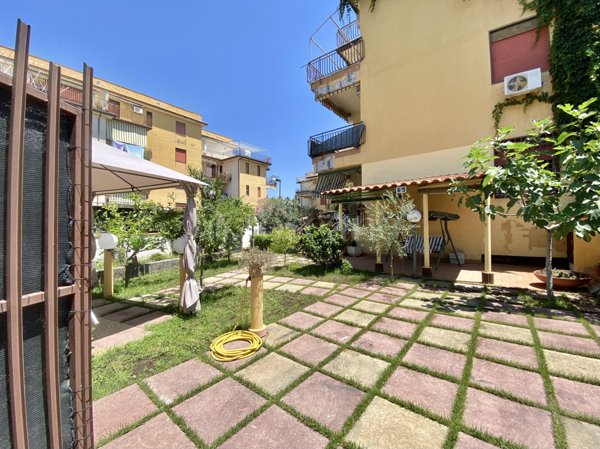 appartamento in vendita a Giardini-Naxos
