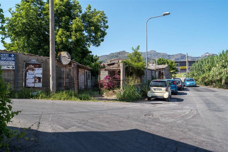 casa indipendente in vendita a Giardini-Naxos