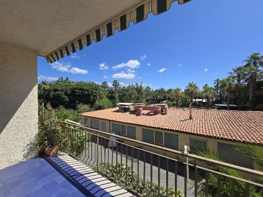 appartamento in vendita a Giardini-Naxos