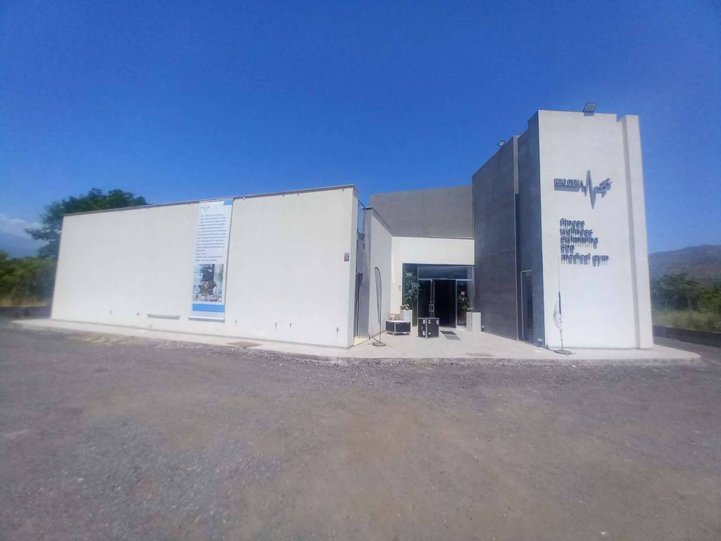 negozio in vendita a Giardini-Naxos