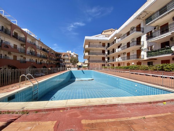 appartamento in vendita a Giardini-Naxos