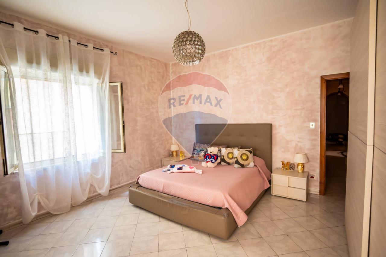 appartamento in vendita a Giardini-Naxos