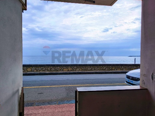 appartamento in vendita a Giardini-Naxos