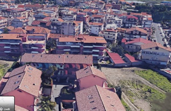 casa indipendente in vendita a Giardini-Naxos