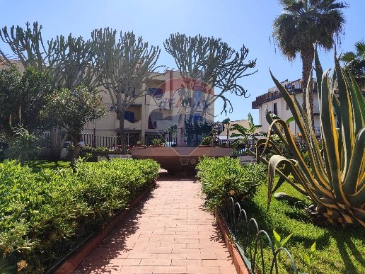 appartamento in vendita a Giardini-Naxos