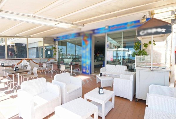 negozio in vendita a Giardini-Naxos