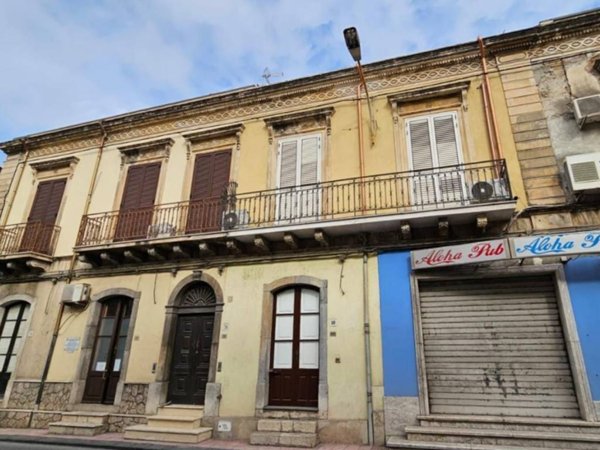 appartamento in vendita a Giardini-Naxos