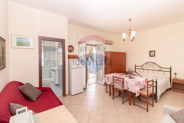 appartamento in vendita a Giardini-Naxos