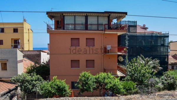 appartamento in vendita a Giardini-Naxos