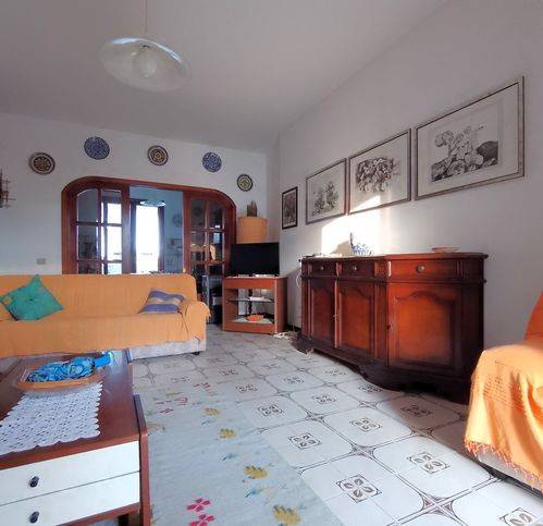 appartamento in vendita a Giardini-Naxos