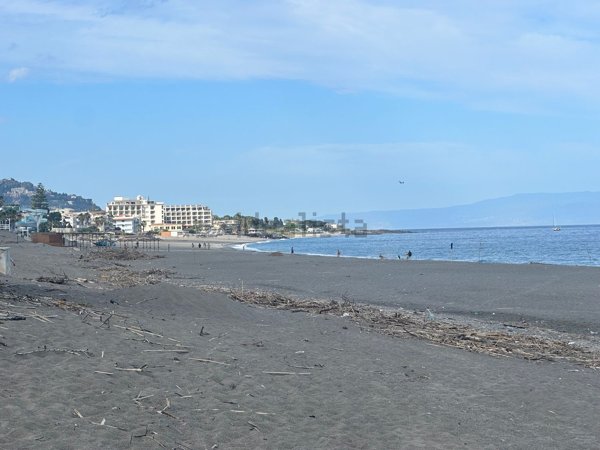 appartamento in vendita a Giardini-Naxos