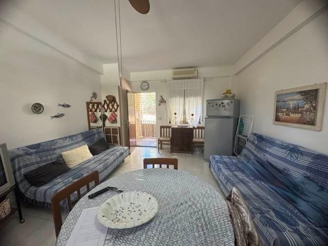 appartamento in vendita a Giardini-Naxos