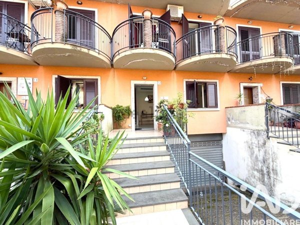 casa indipendente in vendita a Giardini-Naxos