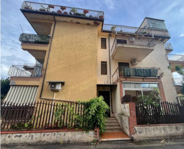 appartamento in vendita a Giardini-Naxos