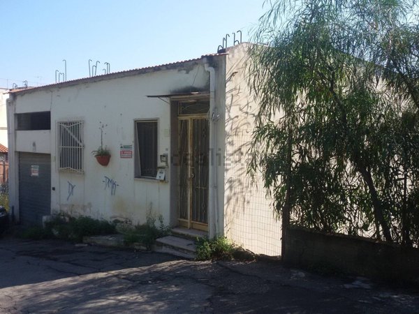 casa indipendente in vendita a Giardini-Naxos