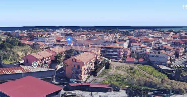 casa indipendente in vendita a Giardini-Naxos