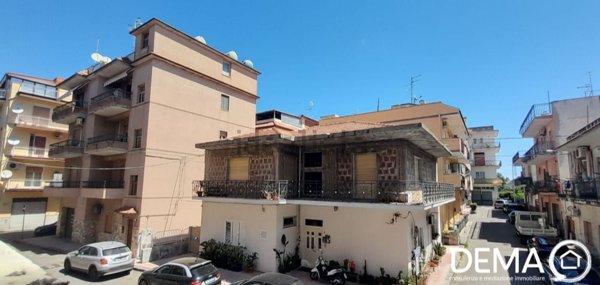 appartamento in vendita a Giardini-Naxos