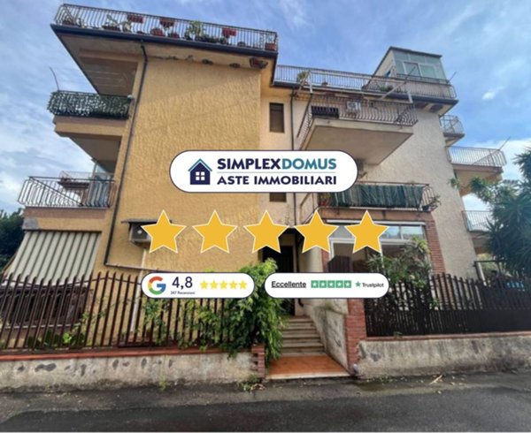 appartamento in vendita a Giardini-Naxos