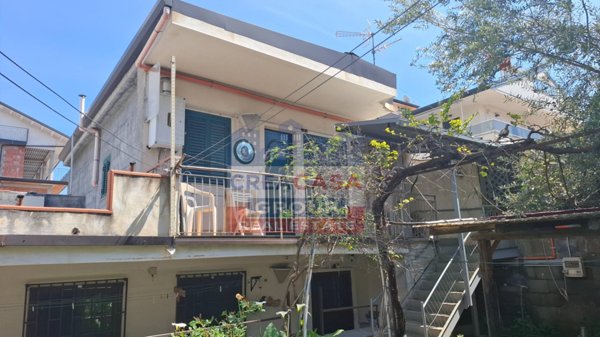 casa indipendente in vendita a Giardini-Naxos