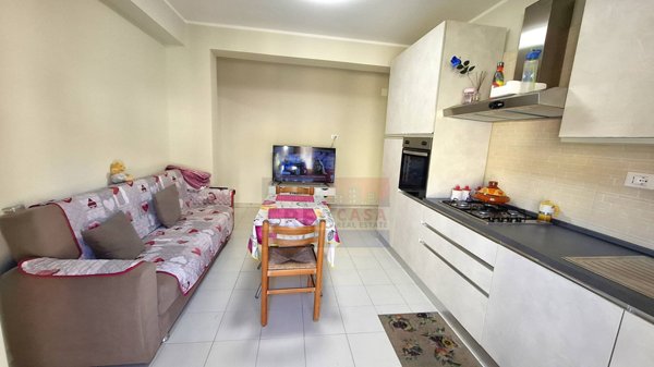 appartamento in vendita a Giardini-Naxos