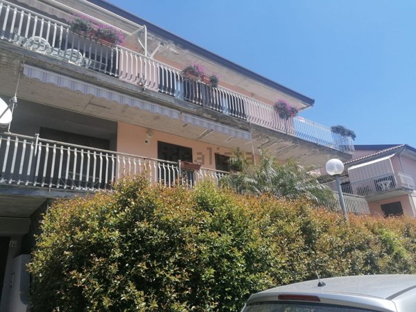 appartamento in vendita a Giardini-Naxos