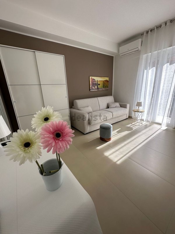 appartamento in vendita a Giardini-Naxos