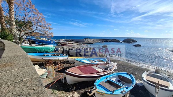 appartamento in vendita a Giardini-Naxos