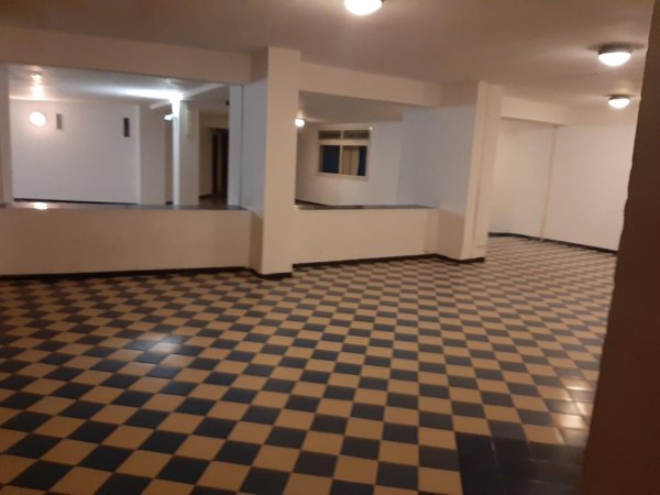 locale di sgombero in vendita a Giardini-Naxos