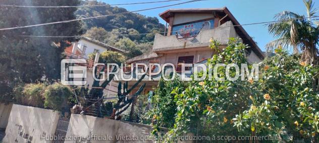 casa indipendente in vendita a Giardini-Naxos