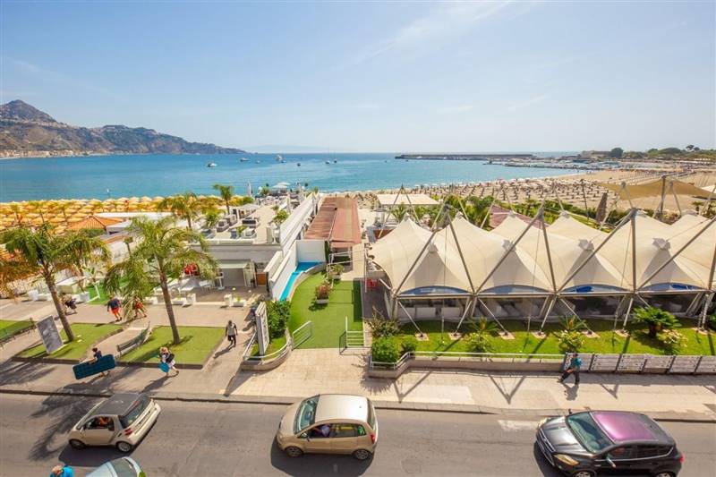 appartamento in vendita a Giardini-Naxos