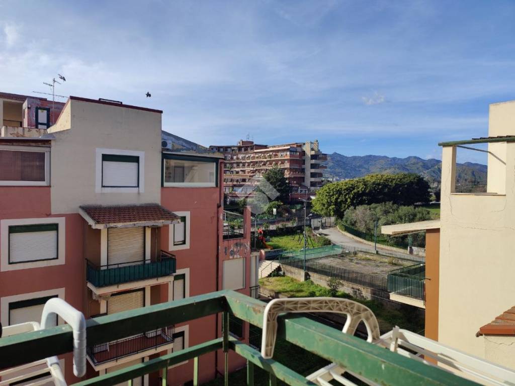 appartamento in vendita a Giardini-Naxos