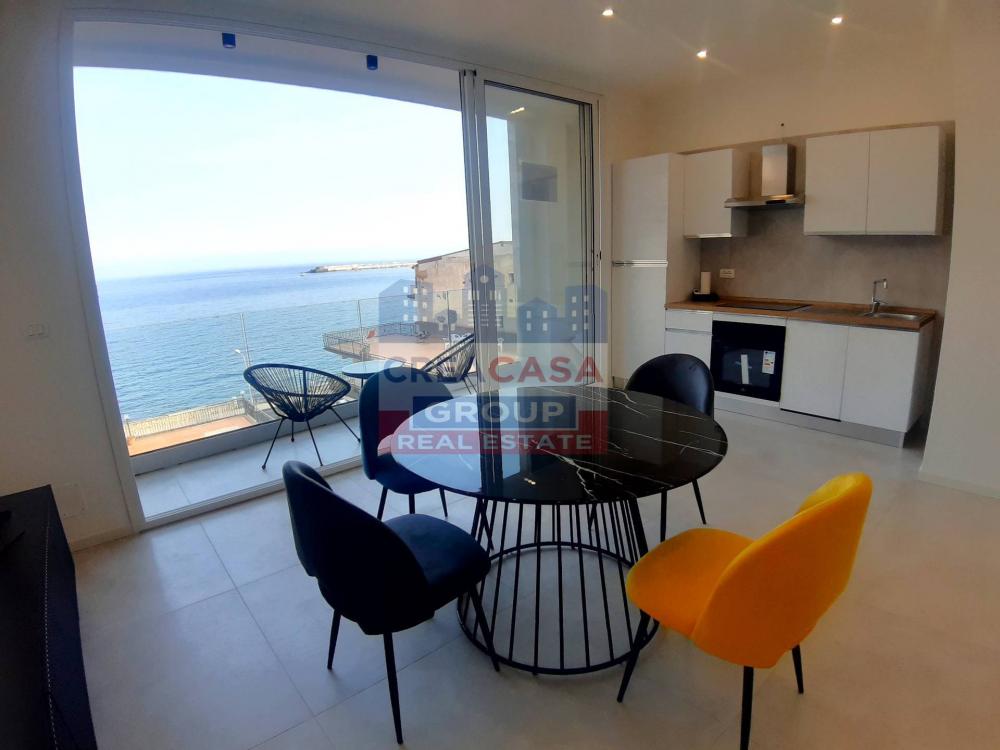 appartamento in vendita a Giardini-Naxos