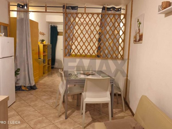 appartamento in vendita a Giardini-Naxos