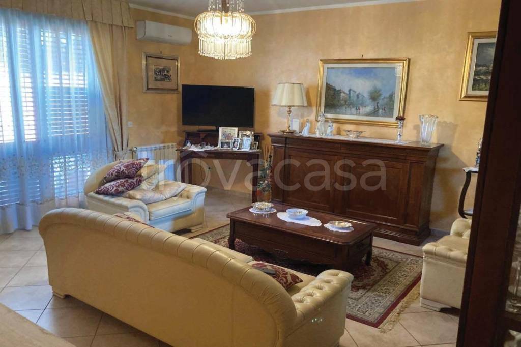 casa indipendente in vendita a Giardini-Naxos